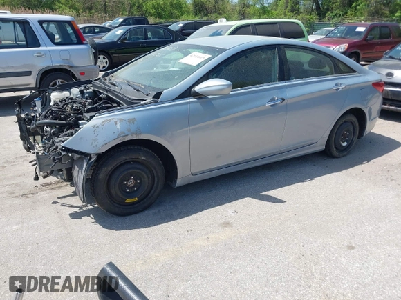2012 Hyundai Sonata SE with VIN 5NPEC4AB3CH336138, listed as a IAAI auction lot 42114619 with Not Provided miles and . Bid and sale history available at carsss.com. Image 2.