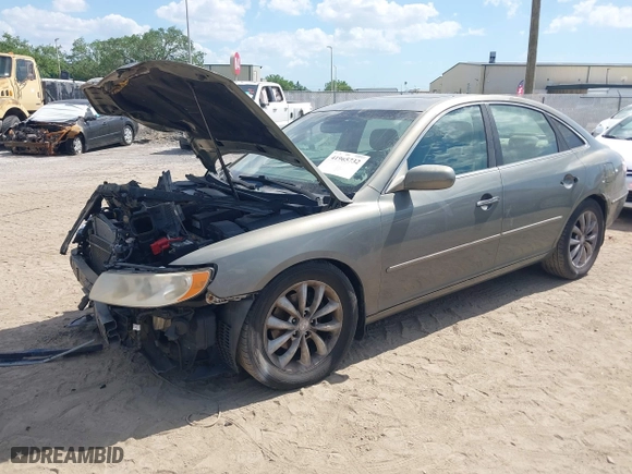 2007 Hyundai Azera SE with VIN KMHFC46F87A174418, listed as a IAAI auction lot 41965732 with 193,164 mi miles. Bid and sale history available at carsss.com. Image 18.