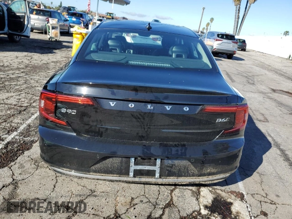 2023 Volvo S90 Plus z VIN LVY062MN0PP351307, wystawiony jako Copart lot #40932624 z przebiegiem 6 018 mil mil oraz . Historia ofert i sprzedaży dostępna na DreamBid. Obrazek 6.