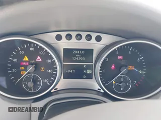 2007 Mercedes-Benz M 350 with VIN 4JGBB86E97A246310, listed as a IAAI auction lot 41625537 with 124,293 mi miles and . Bid and sale history available at DreamBid. Image 7.