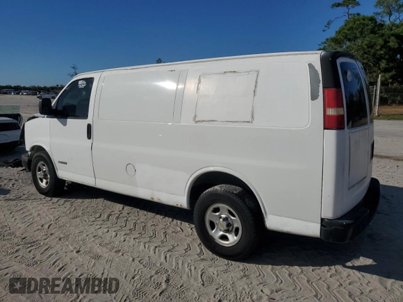 2003 Chevrolet Express Cargo with VIN 1GCFG25T931225679, listed as a Copart auction lot 82352764 with 250,164 mi miles and Clean Title. Bid and sale history available at DreamBid. Image 2.