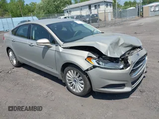 2015 Ford Fusion SE Hybrid with VIN 3FA6P0LU3FR163695, listed as a IAAI auction lot 42428393 with 237,835 mi miles and . Bid and sale history available at DreamBid. Image 1.