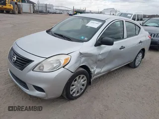 2012 Nissan Versa SV with VIN 3N1CN7AP3CL861475, listed as a IAAI auction lot 41837492 with 220,970 mi miles. Bid and sale history available at carsss.com. Image 2.