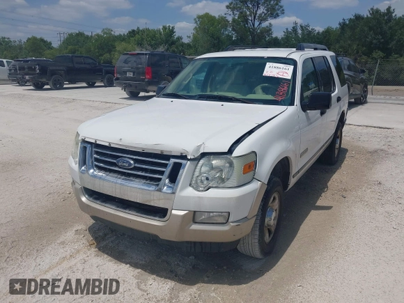 2006 Ford Explorer XLS with VIN 1FMEU62E26UA24271, listed as a IAAI auction lot 41886161 with 107,213 mi miles. Bid and sale history available at carsss.com. Image 2.