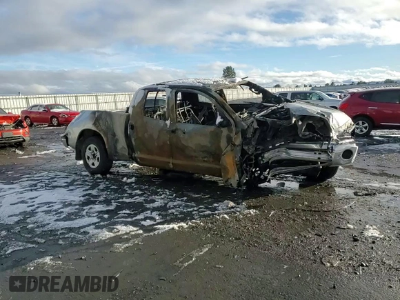 2010 Toyota Tundra 4WD Truck with VIN 5TFUM5F16AX015873, listed as a Copart auction lot 86865444 with 0 mi miles and Salvage Title. Bid and sale history available at carsss.com. Image 10.