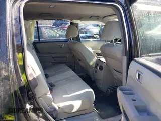2015 Honda Pilot LX with VIN 5FNYF4H26FB075357, listed as a IAAI auction lot 41815967 with 192,422 mi miles. Bid and sale history available at carsss.com. Image 8.