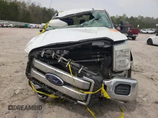 2015 Ford Super Duty F-250 SRW Lariat with VIN 1FT7W2BT8FEC30316, listed as a Copart auction lot 51681345 with 384,631 mi miles and Salvage Title. Bid and sale history available at carsss.com. Image 5.