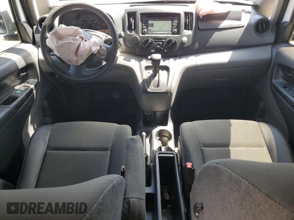 2017 Nissan NV200 SV z VIN 3N6CM0KN9HK703107, wystawiony jako Copart lot #55273234 z przebiegiem 194 548 mil mil oraz Szkoda całkowita • Salvage title. Historia ofert i sprzedaży dostępna na DreamBid. Obrazek 8.