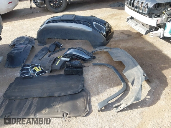 2019 Jeep Cherokee Limited с VIN 1C4PJLDB9KD427679, выставлен на аукционе IAAI как лот 41797126 с пробегом 112 457 миль миль и . История ставок и продаж доступна на DreamBid. Изображение 12.