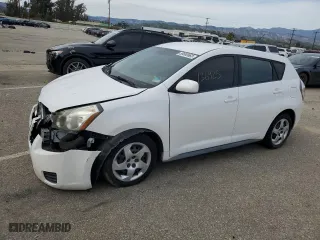 2010 Pontiac Vibe w/1SA with VIN 5Y2SP6E8XAZ416155, listed as a Copart auction lot 49142054 with 136,925 mi miles and Salvage Title. Bid and sale history available at carsss.com. Image 1.