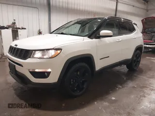 2018 Jeep Compass Latitude z VIN 3C4NJDBB9JT454213, wystawiony jako IAAI lot #41534368 z przebiegiem 109 126 mil mil oraz . Historia ofert i sprzedaży dostępna na DreamBid. Obrazek 2.
