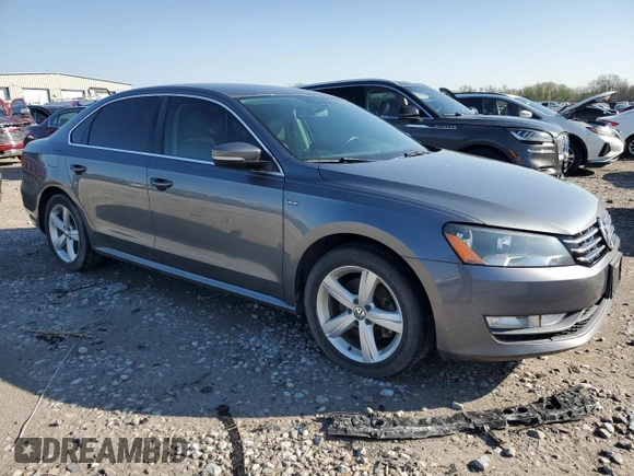 2015 Volkswagen Passat S with VIN 1VWAS7A30FC113371, listed as a Copart auction lot 52119765 with 162,431 mi miles and Clean title. Bid and sale history available at DreamBid. Image 4.