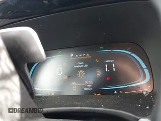 2025 Hyundai Palisade SEL z VIN KM8R24GE9SU861372, wystawiony jako IAAI lot #42079649 z przebiegiem 13 813 mil mil oraz . Historia ofert i sprzedaży dostępna na DreamBid. Obrazek 7.
