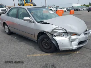 1998 Honda Accord LX with VIN 1HGCG5642WA191893, listed as a IAAI auction lot 42413754 with 87,126 mi miles and . Bid and sale history available at DreamBid. Image 1.