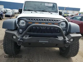 2017 Jeep Wrangler Unlimited Rubicon Recon with VIN 1C4BJWFG5HL511601, listed as a Copart auction lot 62656715 with 86,465 mi miles and Salvage title. Bid and sale history available at DreamBid. Image 5.