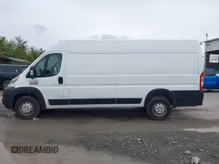 2022 Ram ProMaster Cargo with VIN 3C6MRVJG0NE114716, listed as a IAAI auction lot 40906614 with 164,182 mi miles and . Bid and sale history available at DreamBid. Image 15.