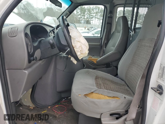 2001 Ford Econoline Cargo with VIN 1FTNS24L81HB06795, listed as a Copart auction lot 46926995 with 409,493 mi miles and Salvage Title. Bid and sale history available at DreamBid. Image 7.