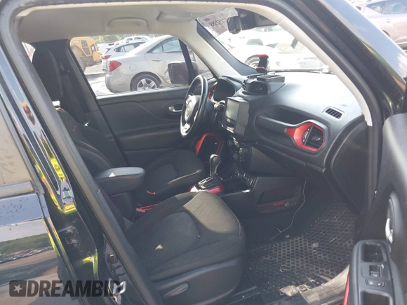2018 Jeep Renegade Trailhawk with VIN ZACCJBCB4JPH13742, listed as a IAAI auction lot 42452388 with 60,897 mi miles and . Bid and sale history available at DreamBid. Image 5.