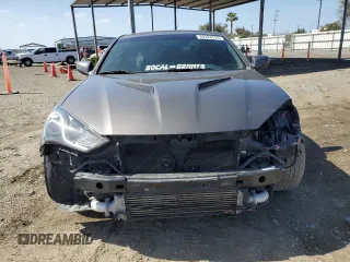 2013 Hyundai Genesis Coupe 2.0T z VIN KMHHT6KD8DU096239, wystawiony jako Copart lot #49324175 z przebiegiem 55 806 mil mil oraz Szkoda całkowita • Salvage title. Historia ofert i sprzedaży dostępna na DreamBid. Obrazek 5.
