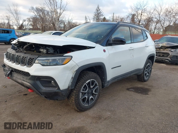 2024 Jeep Compass Trailhawk с VIN 3C4NJDDN7RT131393, выставлен на аукционе IAAI как лот 41217550 с пробегом 8 215 миль миль и . История ставок и продаж доступна на DreamBid. Изображение 17.
