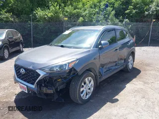 2019 Hyundai Tucson Value z VIN KM8J3CA48KU066849, wystawiony jako IAAI lot #42310360 z przebiegiem 36 423 mil mil oraz . Historia ofert i sprzedaży dostępna na DreamBid. Obrazek 6.