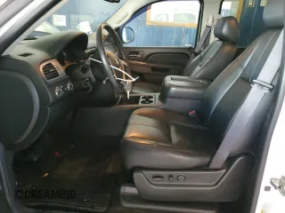 2011 Chevrolet Avalanche LT z VIN 3GNTKFE37BG206998, wystawiony jako Copart lot #88472885 z przebiegiem 142 538 mil mil oraz Nie do naprawy • Non repairable. Historia ofert i sprzedaży dostępna na DreamBid. Obrazek 7.