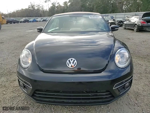 2013 Volkswagen Beetle Convertible 2.0T with VIN 3VW7T7AT7DM827646, listed as a Copart auction lot 85383884 with 88,235 mi miles and Salvage Title. Bid and sale history available at carsss.com. Image 10.