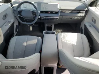 2024 Hyundai Ioniq 5 Limited с VIN KM8KR4DE6RU323580, выставлен на аукционе Copart как лот 52587585 с пробегом 2 996 миль миль и Списание • Salvage title. История ставок и продаж доступна на DreamBid. Изображение 8.