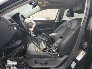 2014 Volkswagen Passat TDI SEL Premium with VIN 1VWCN7A32EC041961, listed as a Copart auction lot 49354545 with 0 mi miles and Salvage Title. Bid and sale history available at carsss.com. Image 7.