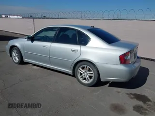 2005 Subaru Legacy z VIN 4S3BL616257227937, wystawiony jako IAAI lot #42208088 z przebiegiem 223 184 mil mil oraz . Historia ofert i sprzedaży dostępna na DreamBid. Obrazek 3.