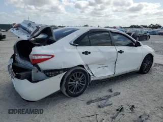 2016 Toyota Camry XLE with VIN 4T1BF1FK8GU540491, listed as a Copart auction lot 54011345 with 161,370 mi miles and Salvage Title. Bid and sale history available at carsss.com. Image 3.