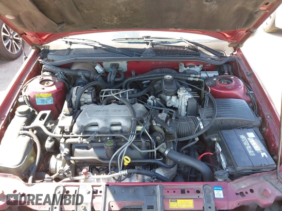 1994 Chevrolet Beretta z VIN 1G1LV15M9RY253342, wystawiony jako IAAI lot #42047160 z przebiegiem 131 763 mil mil oraz . Historia ofert i sprzedaży dostępna na DreamBid. Obrazek 10.