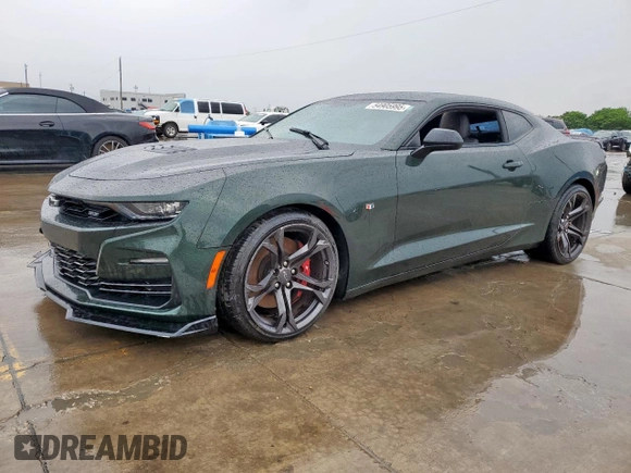 2020 Chevrolet Camaro 2SS z VIN 1G1FG1R7XL0106321, wystawiony jako Copart lot #54905995 z przebiegiem Nie podano mil oraz Szkoda całkowita • Salvage title. Historia ofert i sprzedaży dostępna na DreamBid. Obrazek 1.