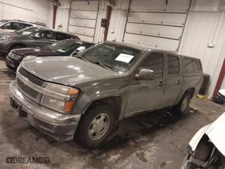 2008 Chevrolet Colorado LT w/1LT with VIN 1GCCS13E288170295, listed as a IAAI auction lot 41624012 with 117,785 mi miles. Bid and sale history available at carsss.com. Image 2.