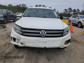 2015 Volkswagen Tiguan S z VIN WVGAV7AX7FW602499, wystawiony jako Copart lot #45453975 z przebiegiem 82 064 mil mil oraz Szkoda całkowita • Salvage title. Historia ofert i sprzedaży dostępna na DreamBid. Obrazek 5.
