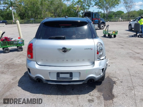 2015 MINI Countryman S z VIN WMWZC5C57FWP46371, wystawiony jako IAAI lot #42214115 z przebiegiem 87 234 mil mil oraz . Historia ofert i sprzedaży dostępna na DreamBid. Obrazek 16.