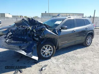 2017 Jeep Cherokee Latitude with VIN 1C4PJLCB9HW585390, listed as a IAAI auction lot 41838566 with Not Provided miles and . Bid and sale history available at carsss.com. Image 2.