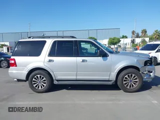 2017 Ford Expedition XLT z VIN 1FMJU1JT8HEA19087, wystawiony jako IAAI lot #42075348 z przebiegiem 95 366 mil mil oraz . Historia ofert i sprzedaży dostępna na DreamBid. Obrazek 14.