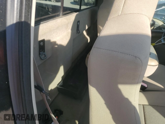 2005 Ford F-250 XL with VIN 1FTNF21505EC00560, listed as a Copart auction lot 44237475 with 78,109 mi miles and Clean Title. Bid and sale history available at DreamBid. Image 10.