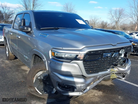 2025 Ram 1500 Big Horn with VIN 1C6RRFFG8SN514034, listed as a IAAI auction lot 41080475 with 5,322 mi miles. Bid and sale history available at carsss.com. Image 1.