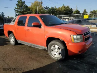 2009 Chevrolet Avalanche LT w/2LT with VIN 3GNFK22069G203102, listed as a Copart auction lot 74141654 with 235,264 mi miles and Clean Title. Bid and sale history available at carsss.com. Image 4.