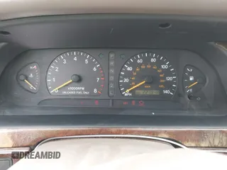 1998 Toyota Avalon XL with VIN 4T1BF18B7WU286333, listed as a IAAI auction lot 41736612 with 227,948 mi miles and . Bid and sale history available at DreamBid. Image 7.