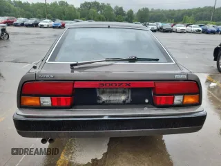 1984 Nissan 300ZX with VIN JN1HZ14S4EX005200, listed as a Copart auction lot 61509385 with 190,583 mi miles and Clean title. Bid and sale history available at DreamBid. Image 6.