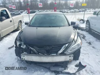 2017 Nissan Altima SV with VIN 1N4AL3AP6HC485933, listed as a IAAI auction lot 41694255 with 140,251 mi miles and . Bid and sale history available at carsss.com. Image 13.