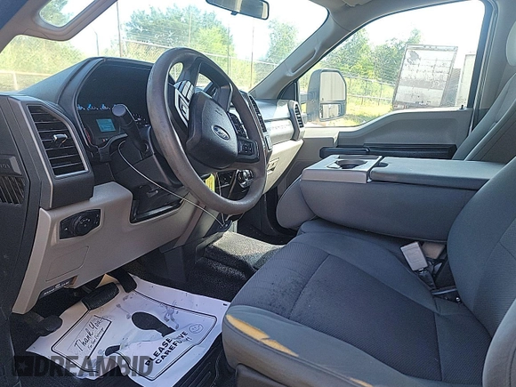 2019 Ford F-250 XL z VIN 1FT7W2BT4KEG48172, wystawiony jako IAAI lot #42556049 z przebiegiem 89 463 mil mil oraz . Historia ofert i sprzedaży dostępna na DreamBid. Obrazek 22.