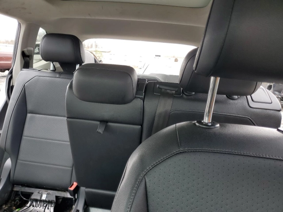 2020 Volkswagen Tiguan SE with VIN 3VV3B7AX3LM102634, listed as a Copart auction lot 47877745 with 132,701 mi miles and Salvage Title. Bid and sale history available at carsss.com. Image 10.