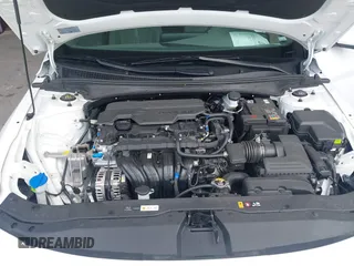 2025 Hyundai Elantra SEL Convenience z VIN KMHLS4DG6SU905114, wystawiony jako IAAI lot #42356092 z przebiegiem 9 569 mil mil oraz . Historia ofert i sprzedaży dostępna na DreamBid. Obrazek 10.
