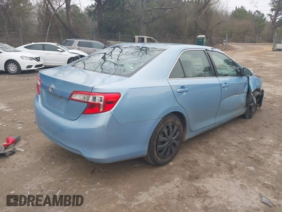 2012 Toyota Camry L with VIN 4T1BF1FK7CU598263, listed as a IAAI auction lot 41475685 with 192,406 mi miles. Bid and sale history available at carsss.com. Image 4.
