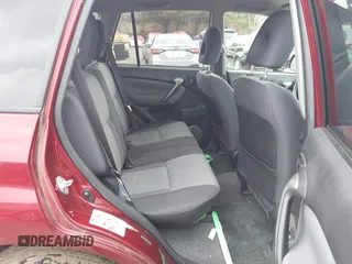 2005 Toyota RAV4 with VIN JTEHD20V350067774, listed as a IAAI auction lot 41969155 with 125,297 mi miles. Bid and sale history available at carsss.com. Image 8.