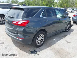 2020 Chevrolet Equinox LT with VIN 2GNAXUEV8L6109417, listed as a IAAI auction lot 41895061 with 105,765 mi miles. Bid and sale history available at carsss.com. Image 4.
